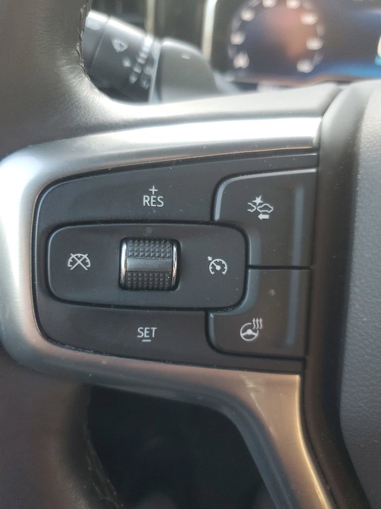 Used 2022 Chevrolet Silverado 1500 RST w/ Convenience Package II AWD/4WD image 24