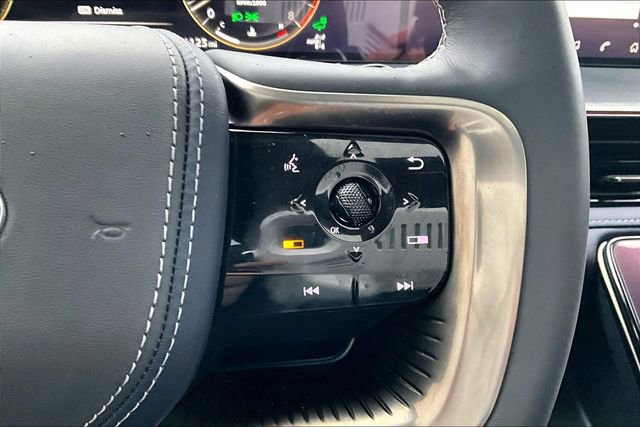 Certified 2026 INFINITI QX80 4WD image 19