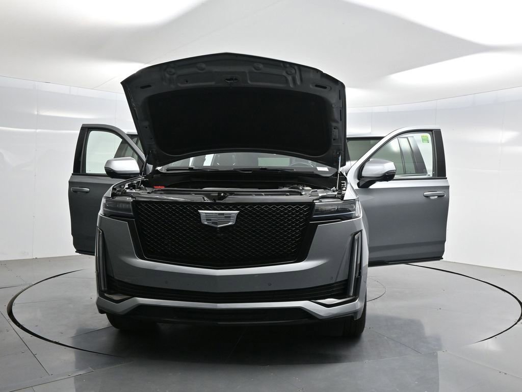 Used 2023 Cadillac Escalade ESV Sport Platinum w/ LPO, ONYX Package AWD/4WD image 54