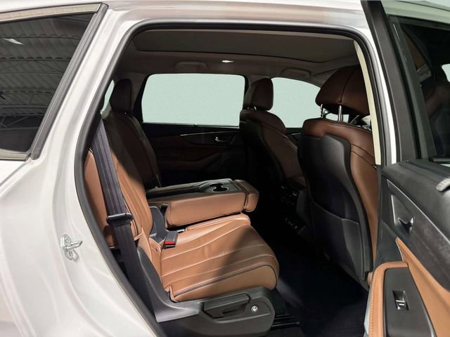 Used 2024 Acura MDX SH-AWD w/ Advance Package image 33