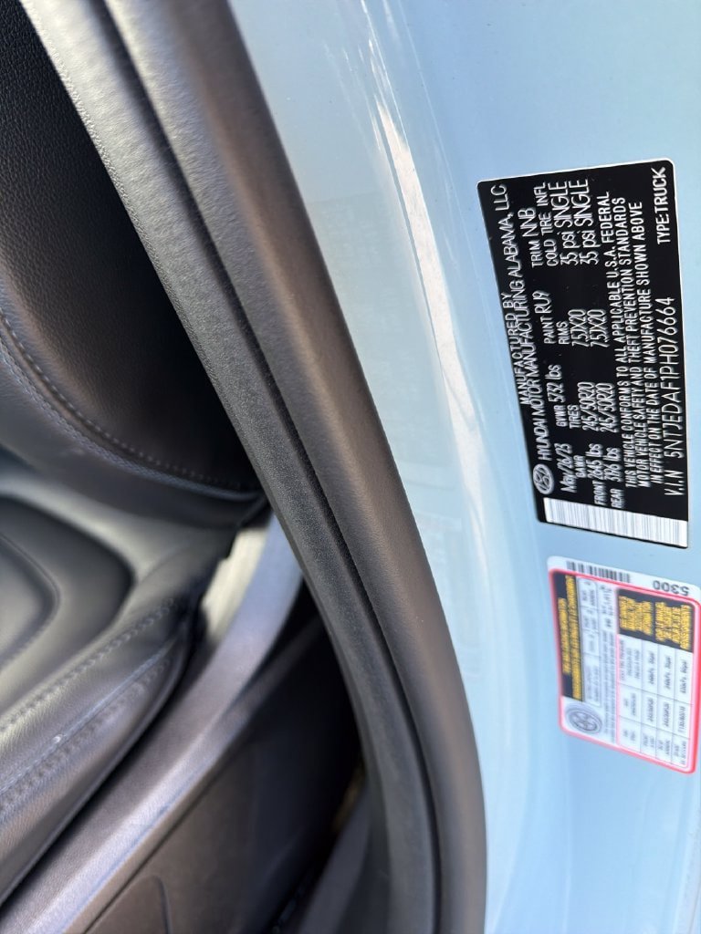 Certified 2023 Hyundai Santa Cruz Limited AWD/4WD image 29