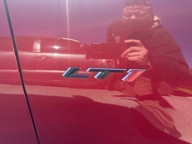 Used 2022 Chevrolet Camaro LT w/ RS Package image 15