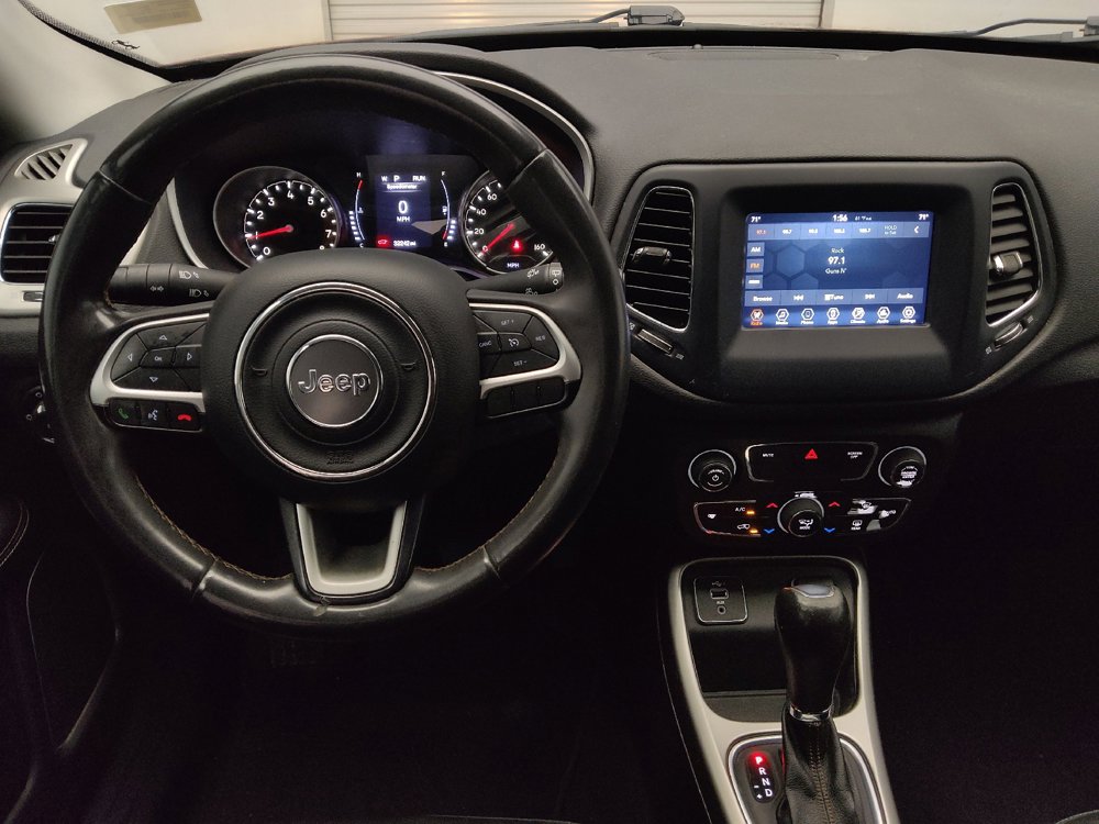 Used 2021 Jeep Compass Latitude FWD image 22