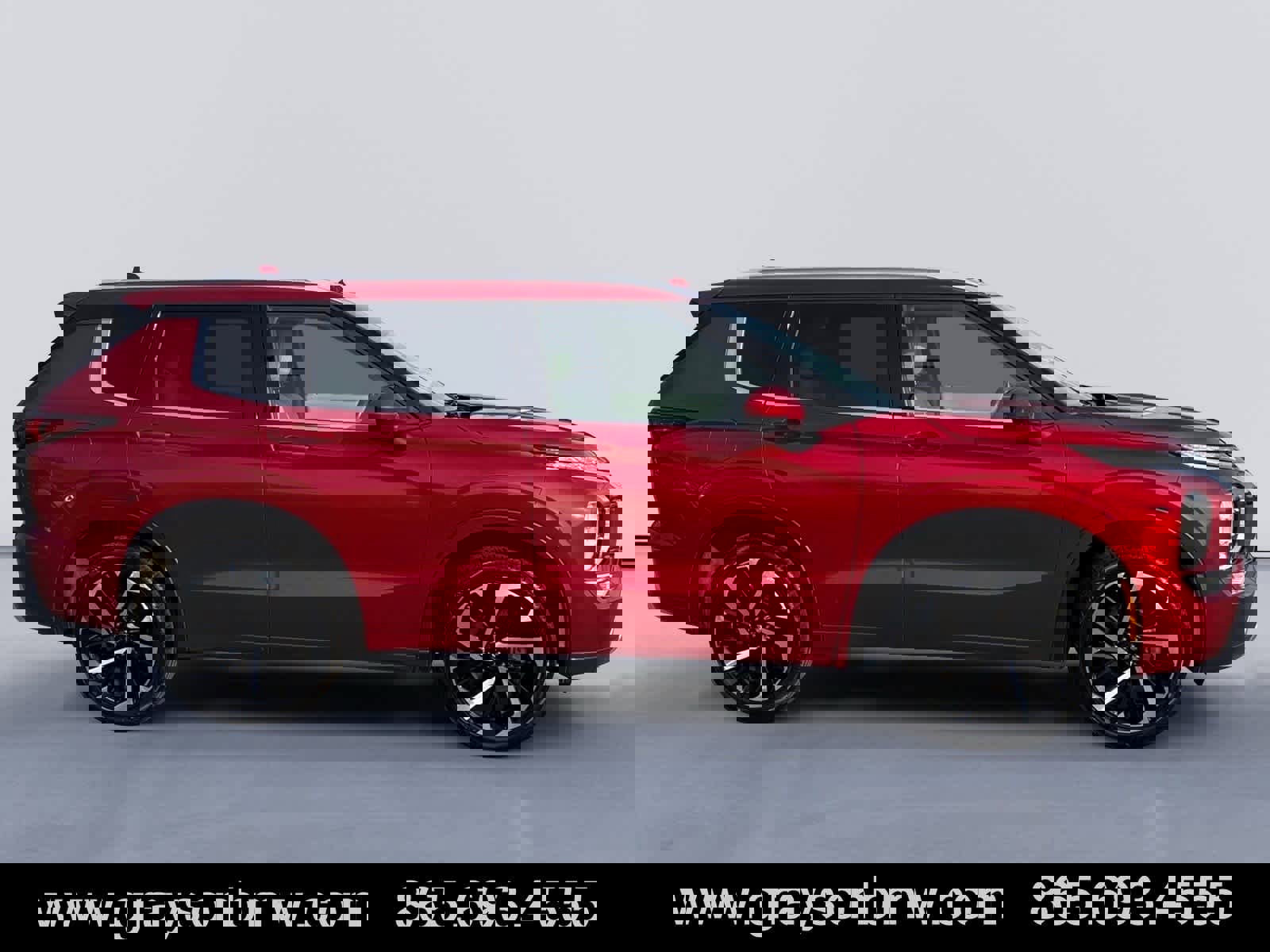 Used 2023 Mitsubishi Outlander SEL image 2