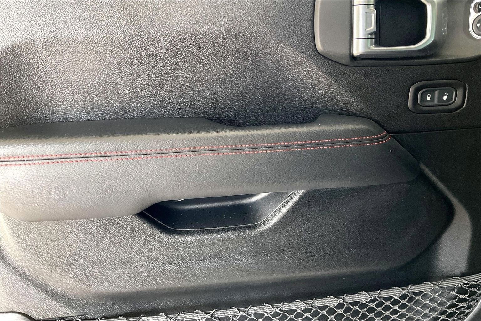Used 2019 Jeep Wrangler Unlimited Rubicon AWD/4WD image 18
