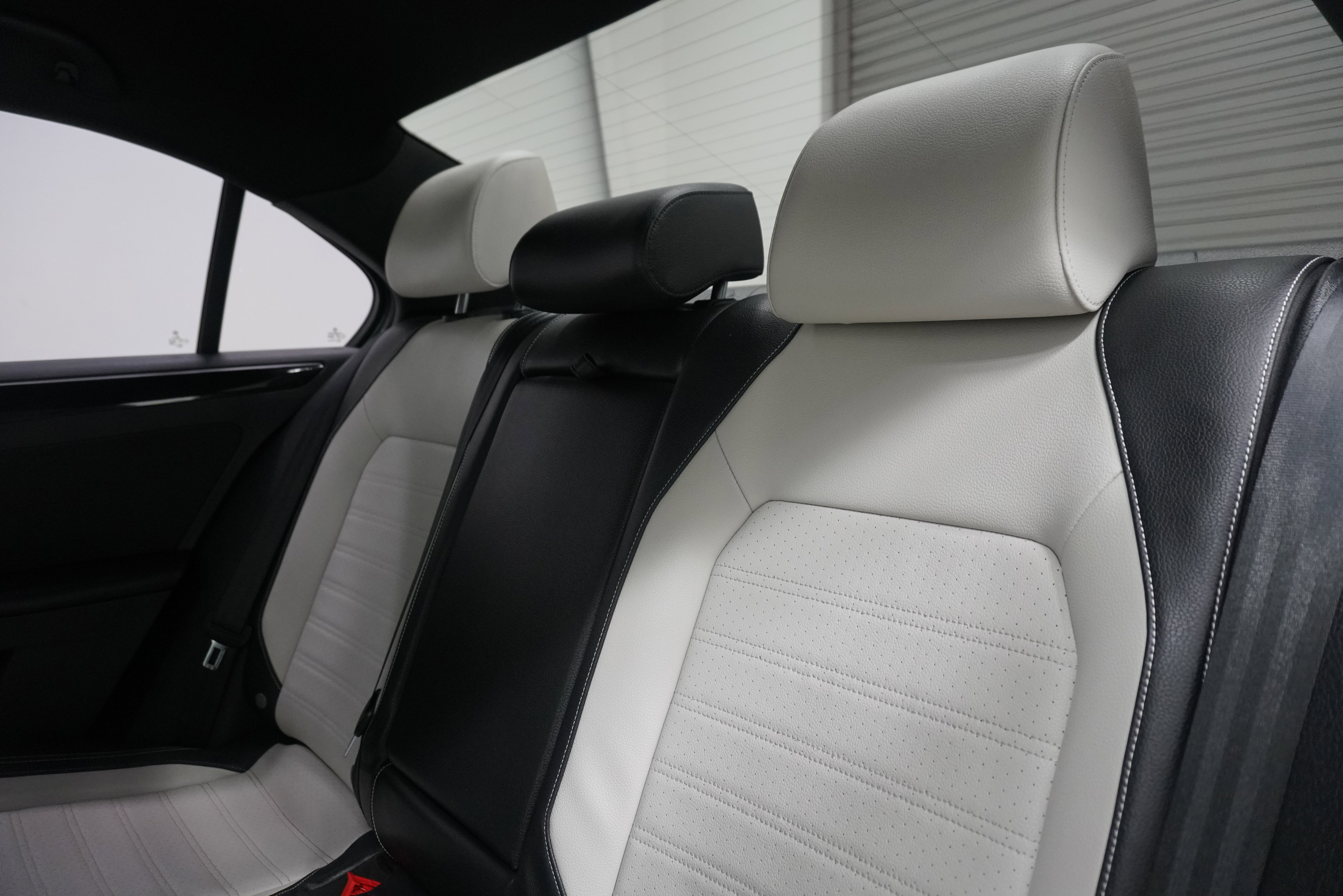 Used 2015 Volkswagen Jetta SE FWD image 13