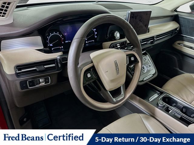 Used 2021 Lincoln Corsair AWD w/ Premium Package image 11