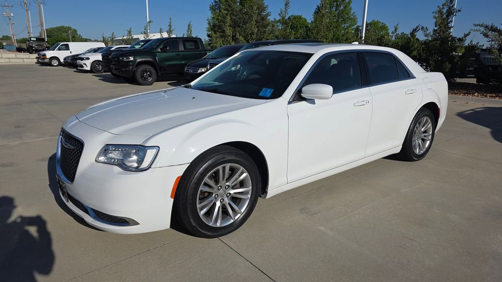 Used 2019 Chrysler 300 Touring w/ Quick Order Package 2EF