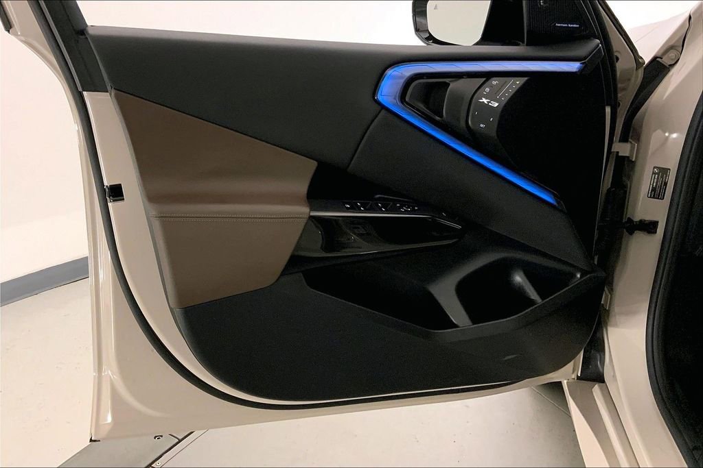 Certified 2025 BMW X3 M50 w/ Premium Package image 24