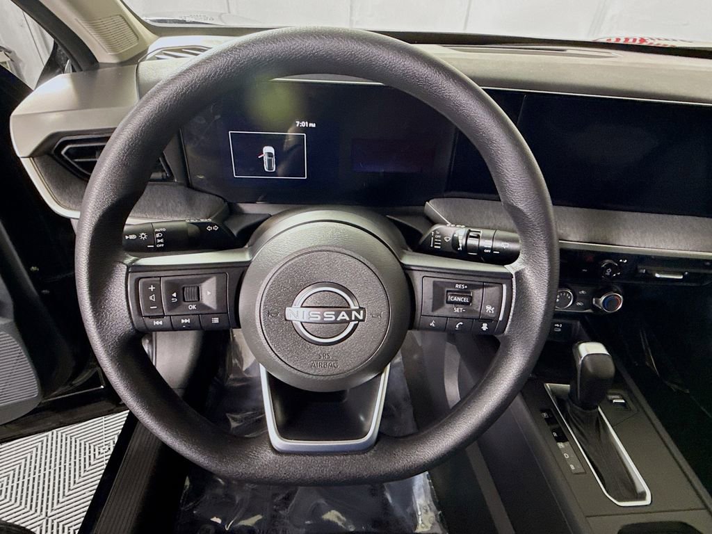 Certified 2025 Nissan Kicks SV image 19