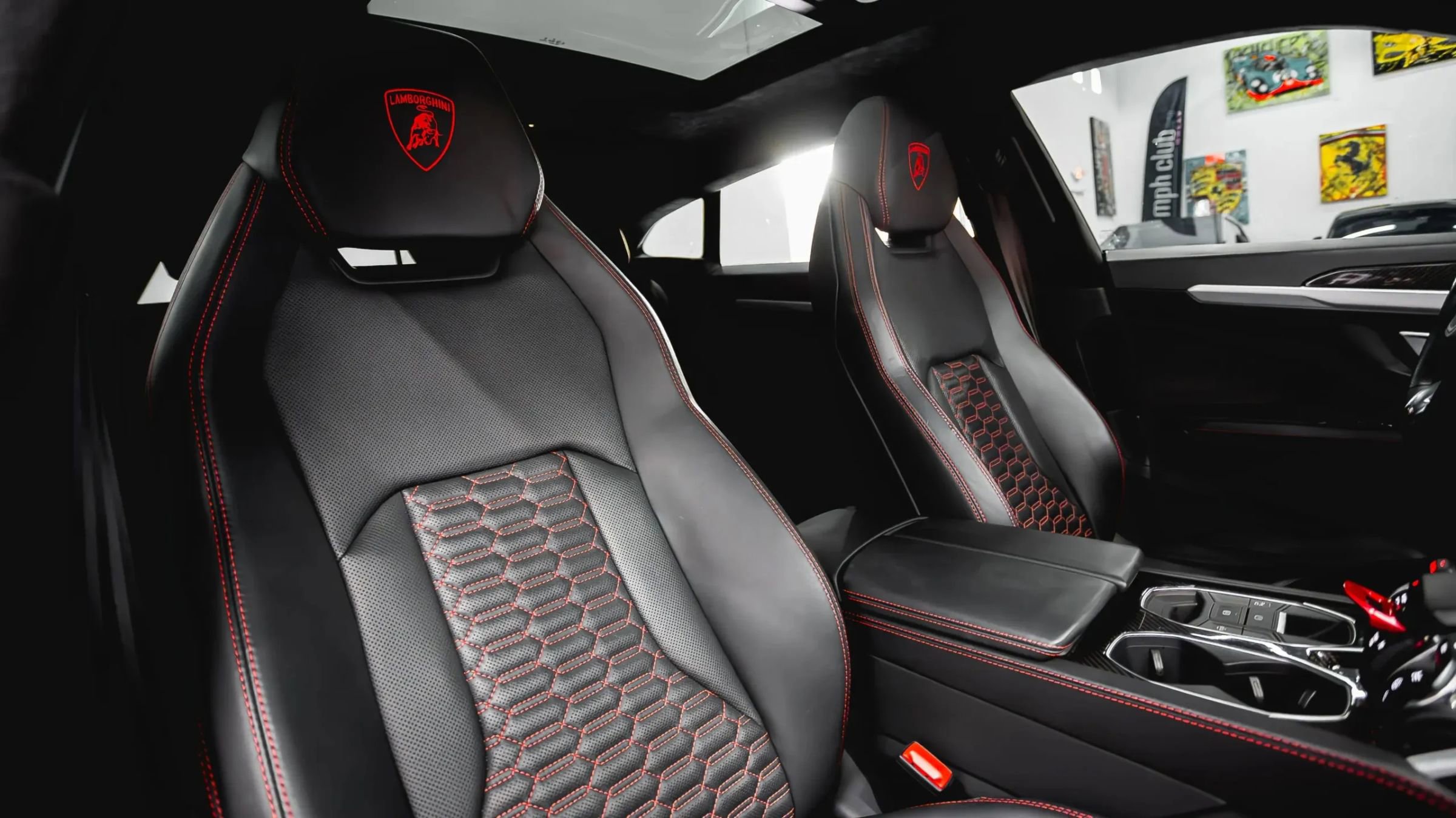 Used 2021 Lamborghini Urus image 20