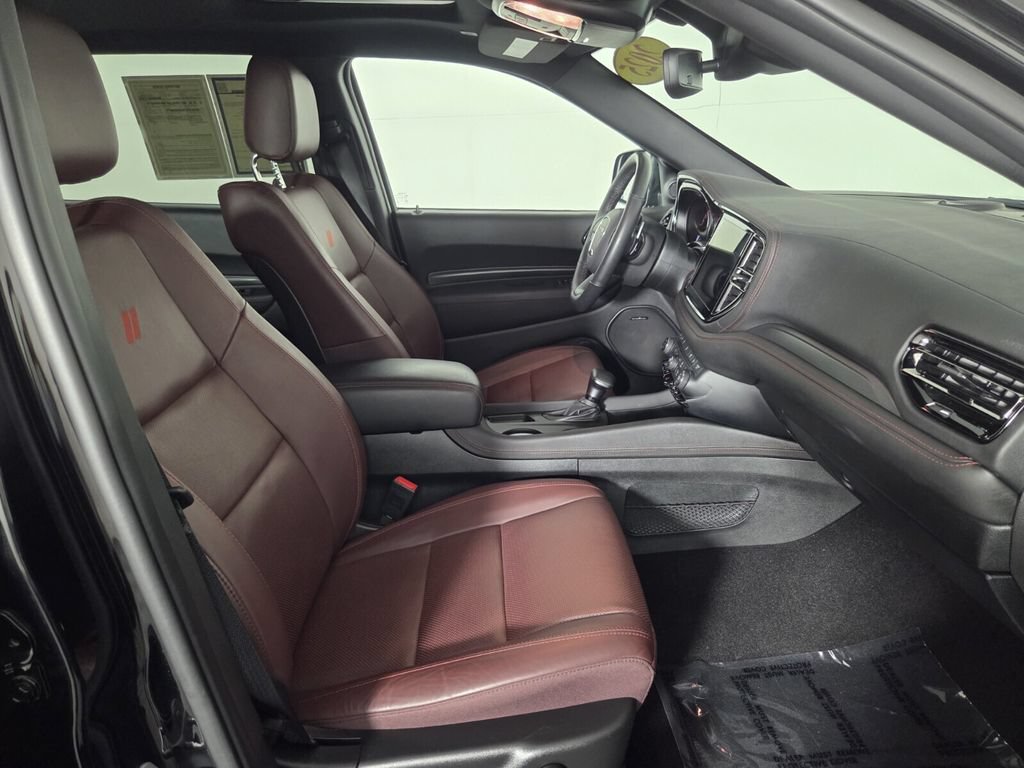 Used 2025 Dodge Durango GT AWD/4WD image 31