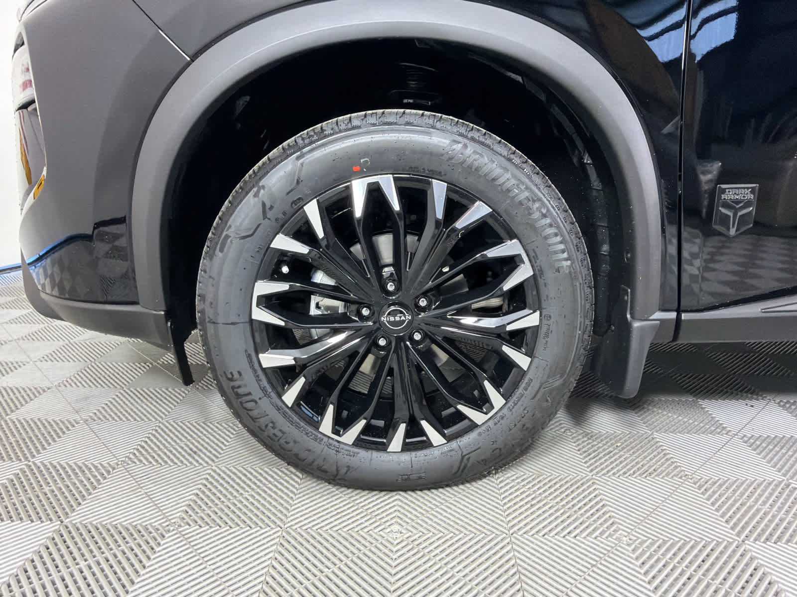 New 2026 Nissan Rogue SV image 9