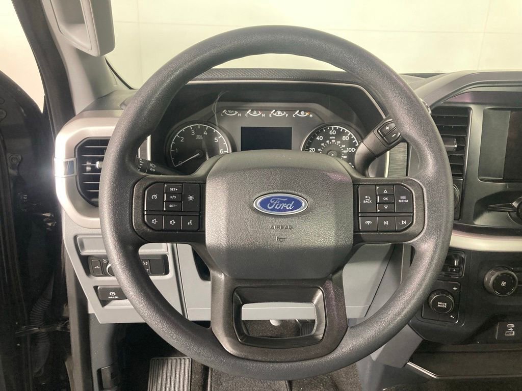 Used 2022 Ford F150 XLT w/ Trailer Tow Package image 9