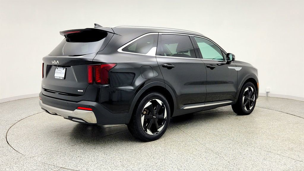 Used 2025 Kia Sorento EX AWD/4WD image 5