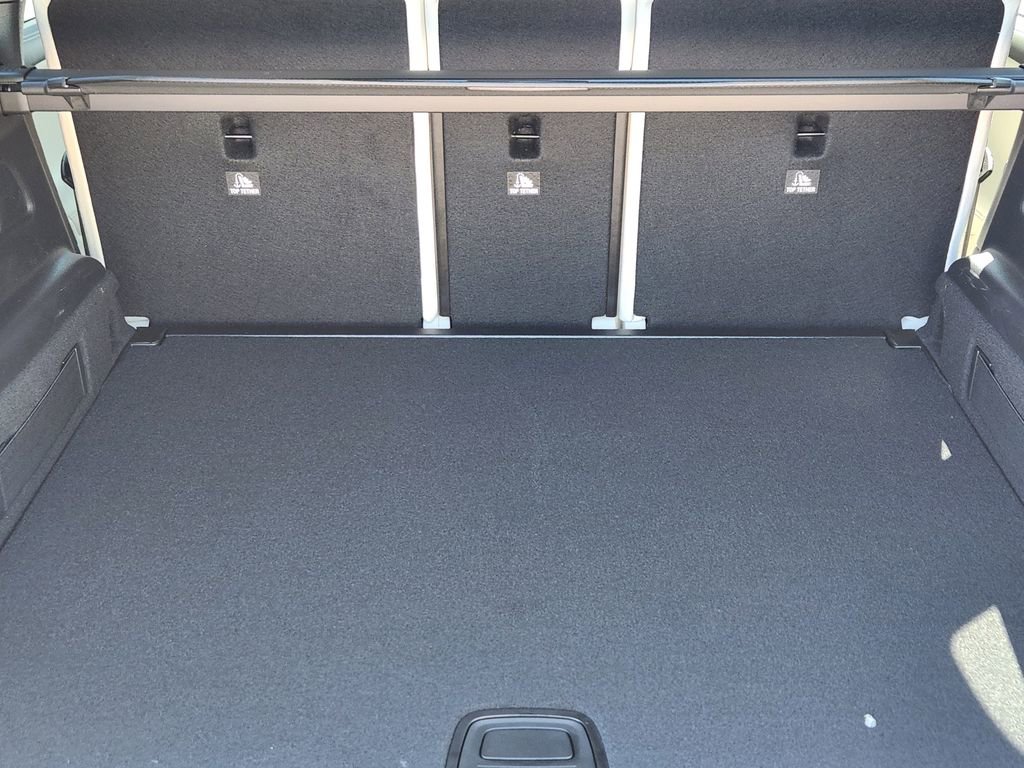 New 2026 Mercedes-Benz GLB 250 4MATIC image 31