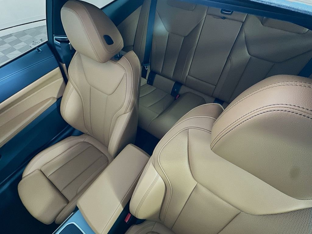 Certified 2025 BMW 430i xDrive Coupe w/ M Sport Package image 22