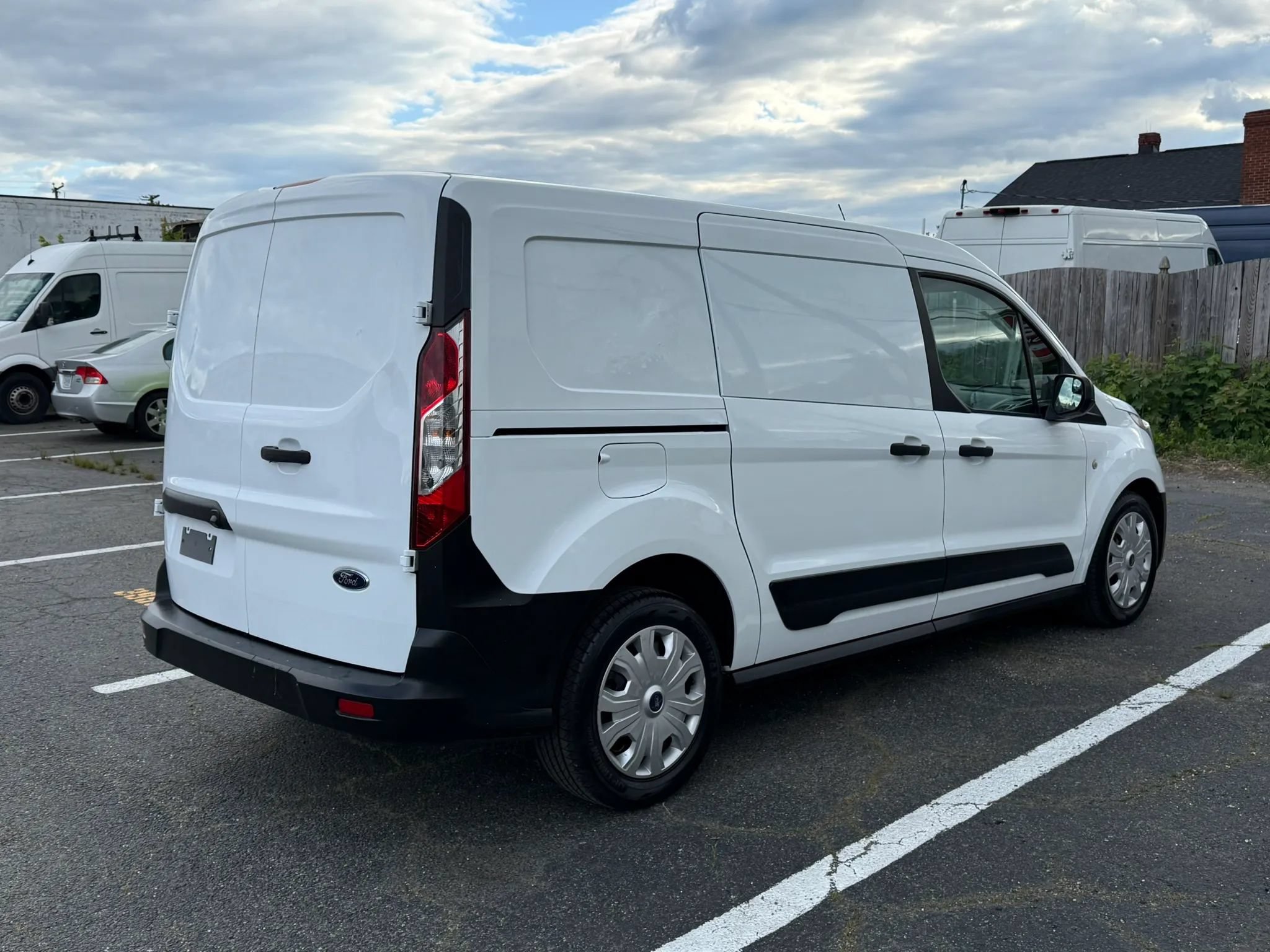 Used 2021 Ford Transit Connect XL FWD image 7