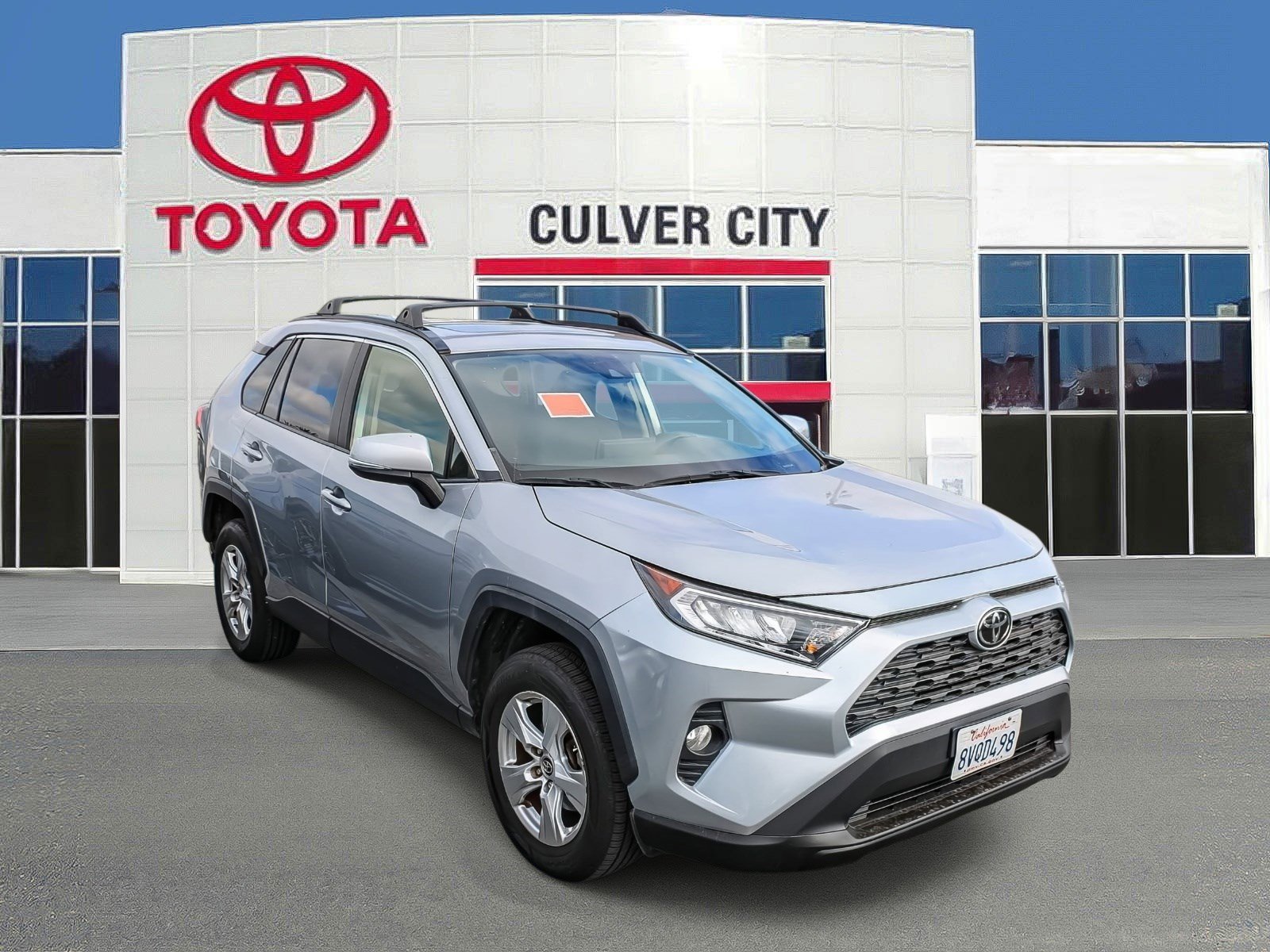 Used 2019 Toyota RAV4 XLE w/ Carpet Mat Package