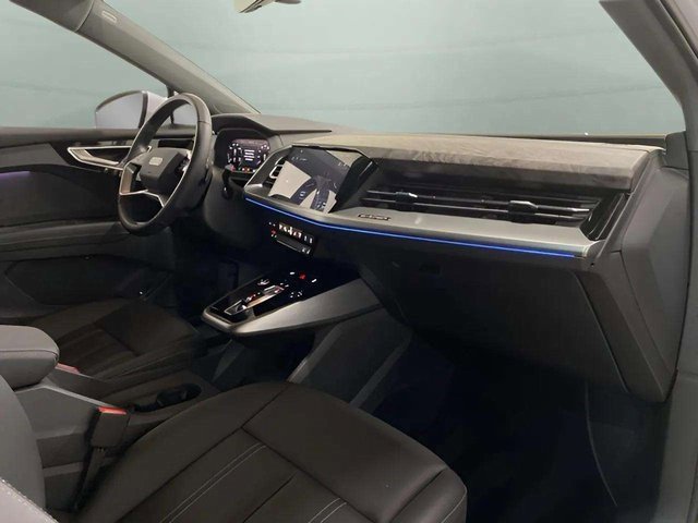 Used 2024 Audi Q4 e-tron Prestige image 84