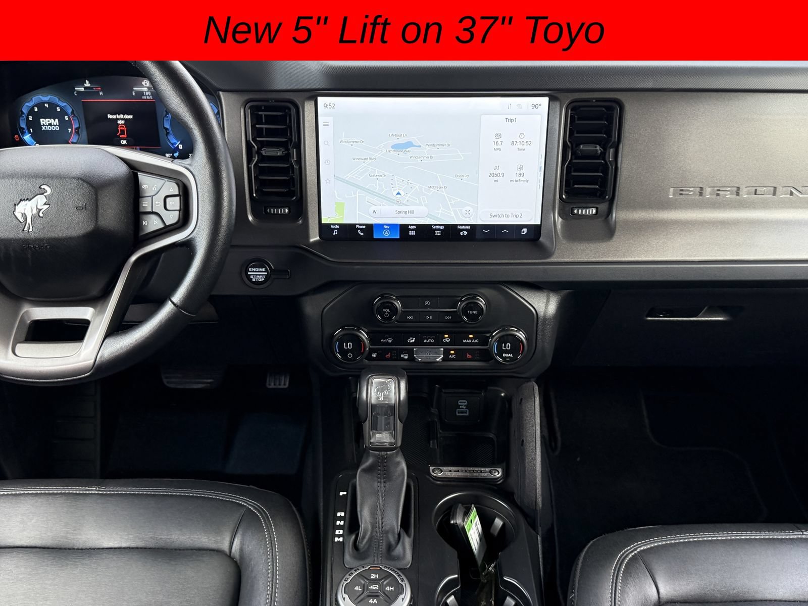 Used 2025 Ford Bronco Badlands AWD/4WD image 18