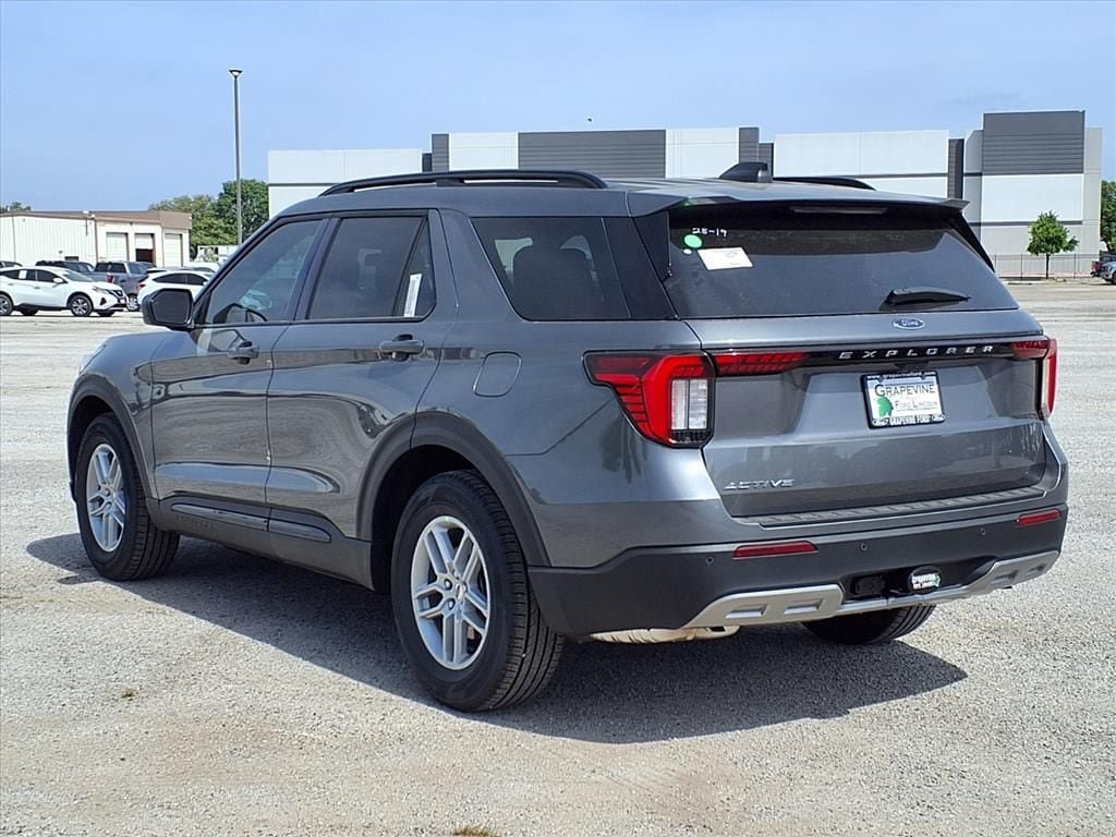 New 2026 Ford Explorer Active w/ Active Comfort Package RWD image 6