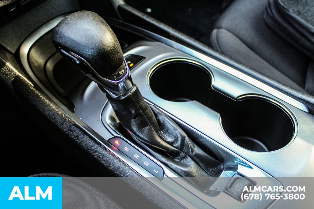 Used 2024 Chevrolet Malibu LT FWD image 37