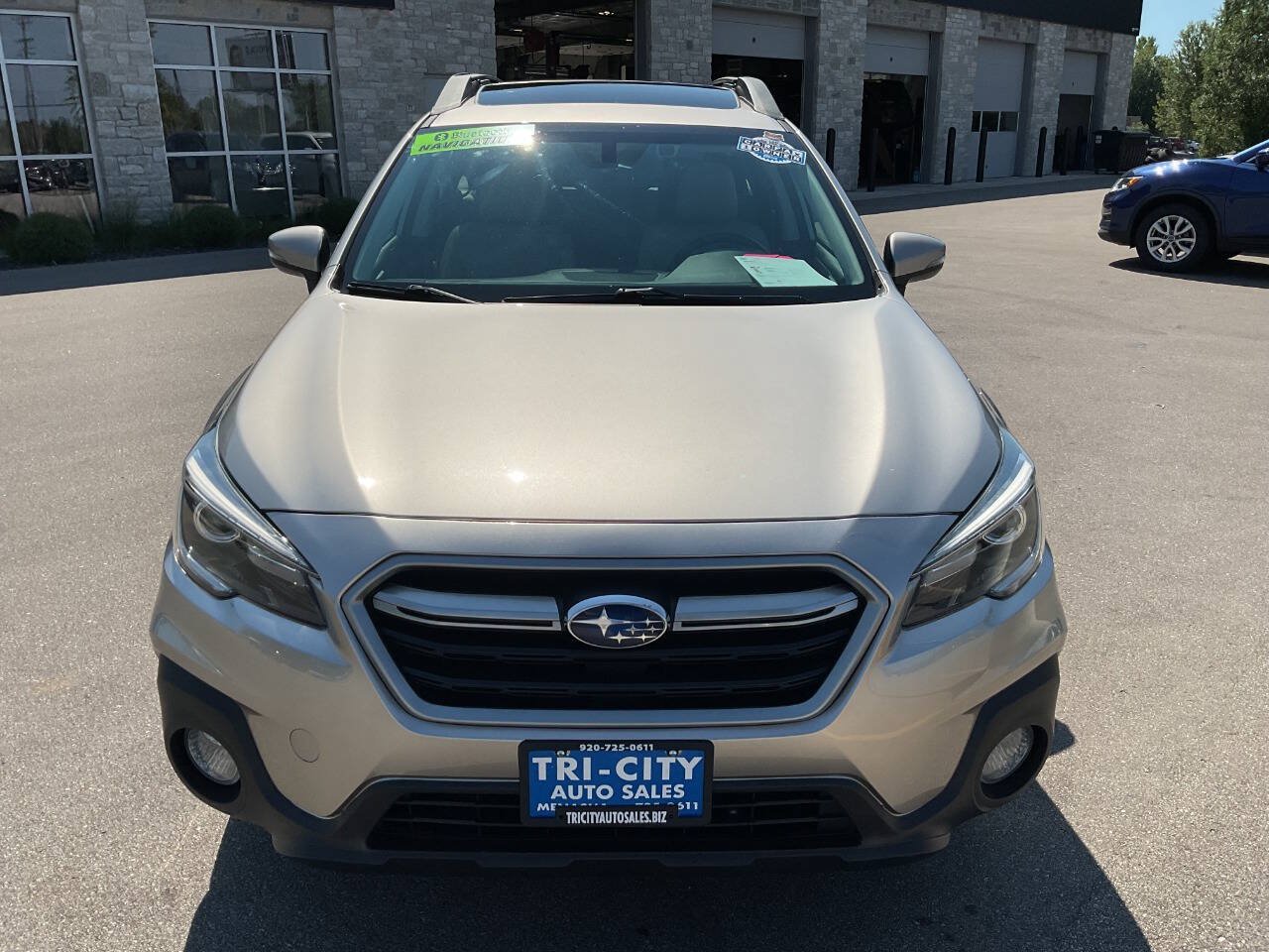 Used 2018 Subaru Outback 2.5i Limited AWD/4WD image 12