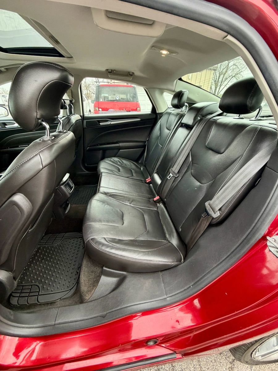 Used 2013 Ford Fusion Titanium w/ Titanium Driver Assist Pkg FWD image 20