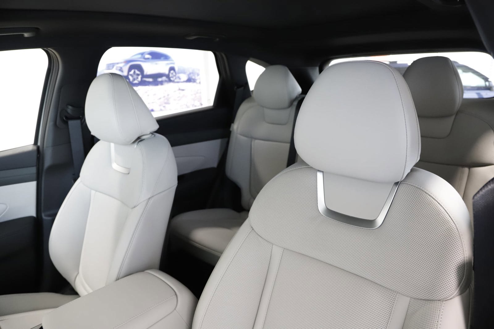 New 2026 Hyundai Tucson Limited image 15