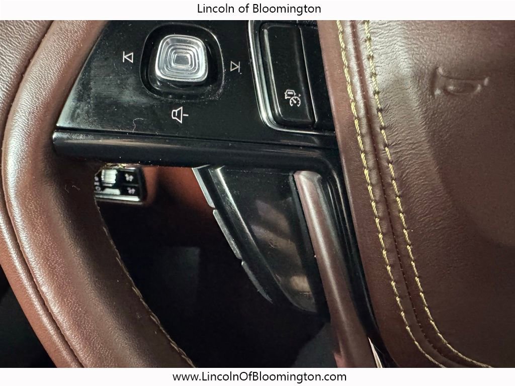 Used 2023 Lincoln Aviator Black Label w/ Dynamic Handling Package image 46