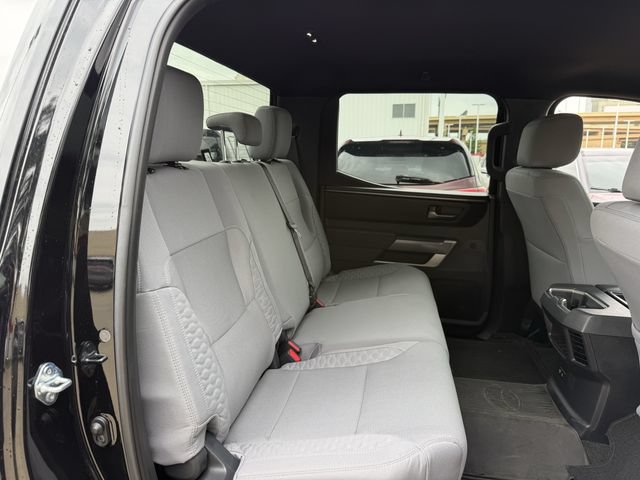 Used 2025 Toyota Tundra SR5 AWD/4WD image 32