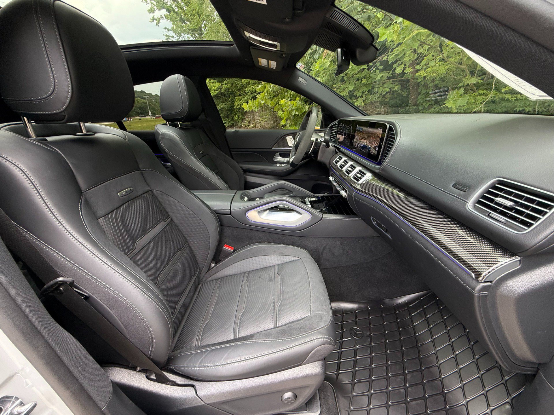 Used 2025 Mercedes-Benz GLE 53 AMG 4MATIC Coupe image 21