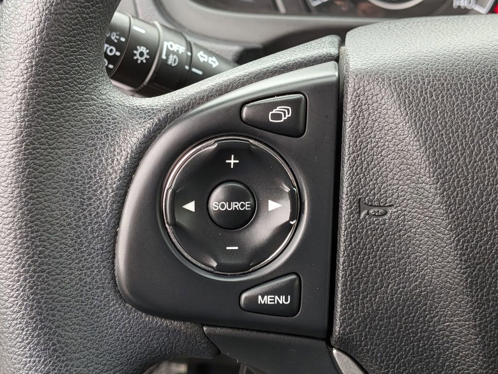 Used 2015 Honda CR-V EX image 17