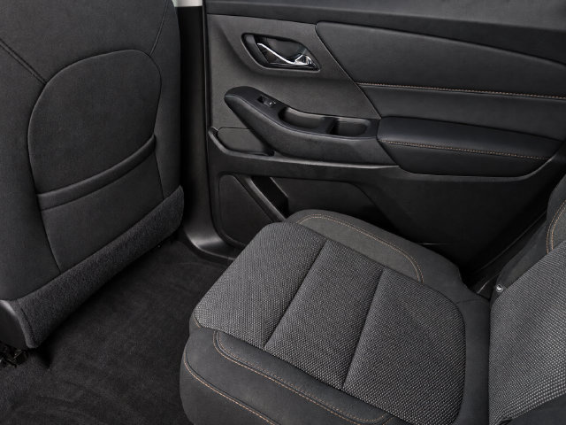 Used 2020 Chevrolet Traverse LT FWD image 13