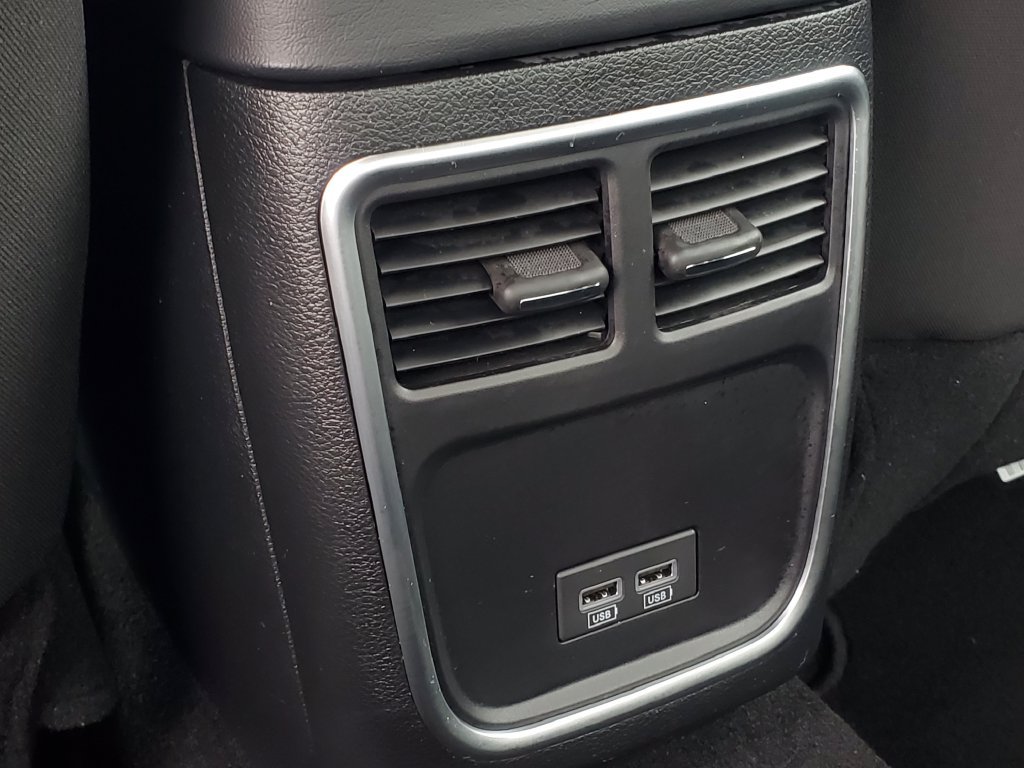 Used 2020 Dodge Charger SXT w/ Cold Weather Package AWD/4WD image 27