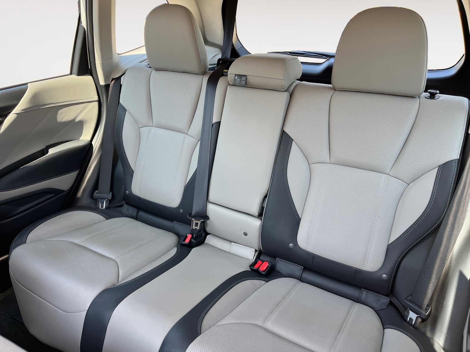 Used 2023 Subaru Forester Limited AWD/4WD image 13
