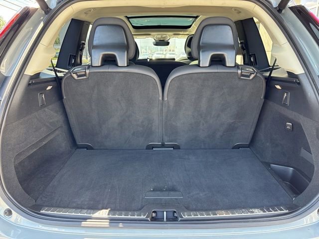 Used 2025 Volvo XC90 B6 Plus AWD/4WD image 12