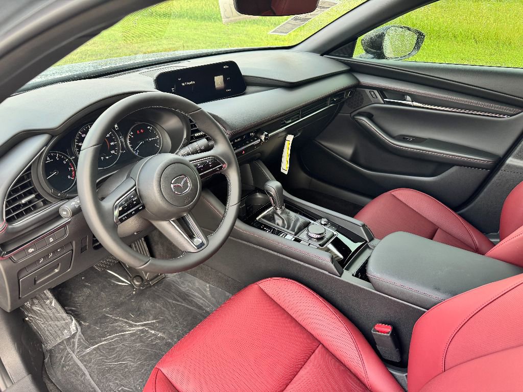 New 2026 MAZDA MAZDA3 Carbon image 11
