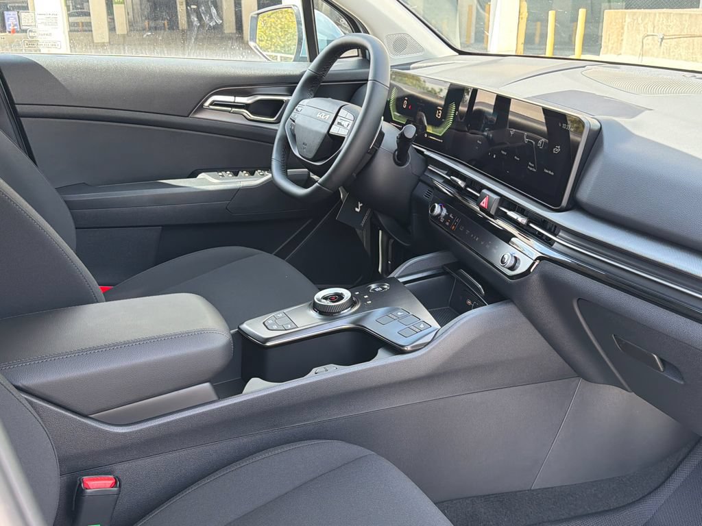 New 2027 Kia Sportage S FWD image 11