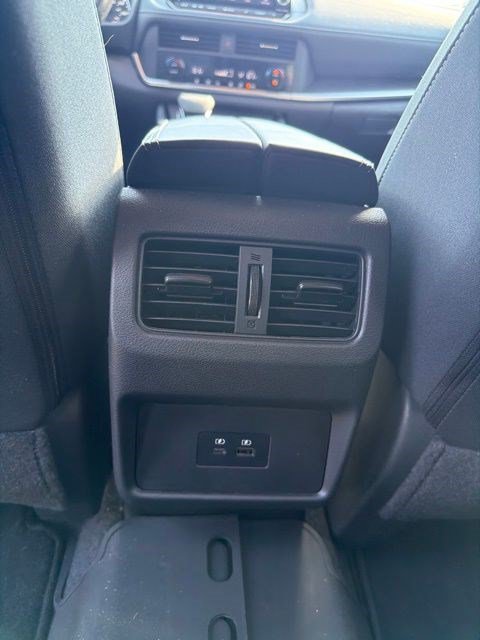 Used 2023 Nissan Rogue SV FWD image 20