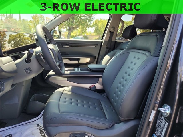 New 2026 Kia EV9 Wind image 8
