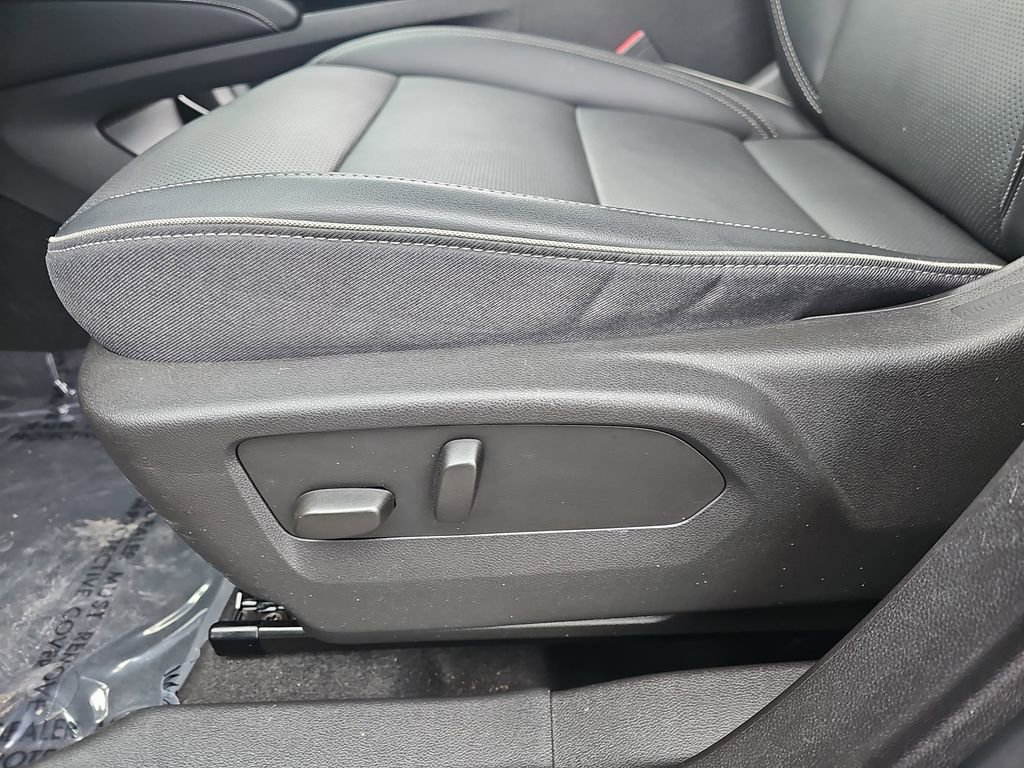 Certified 2023 Buick Envision Essence image 34