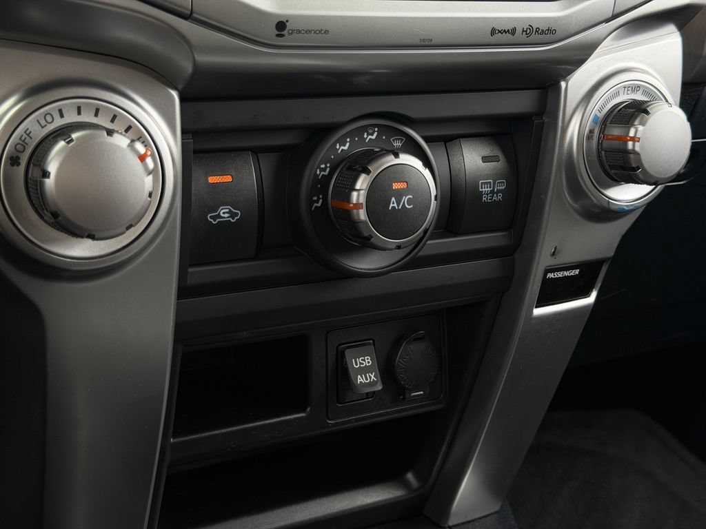 Used 2017 Toyota 4Runner SR5 Premium RWD image 21