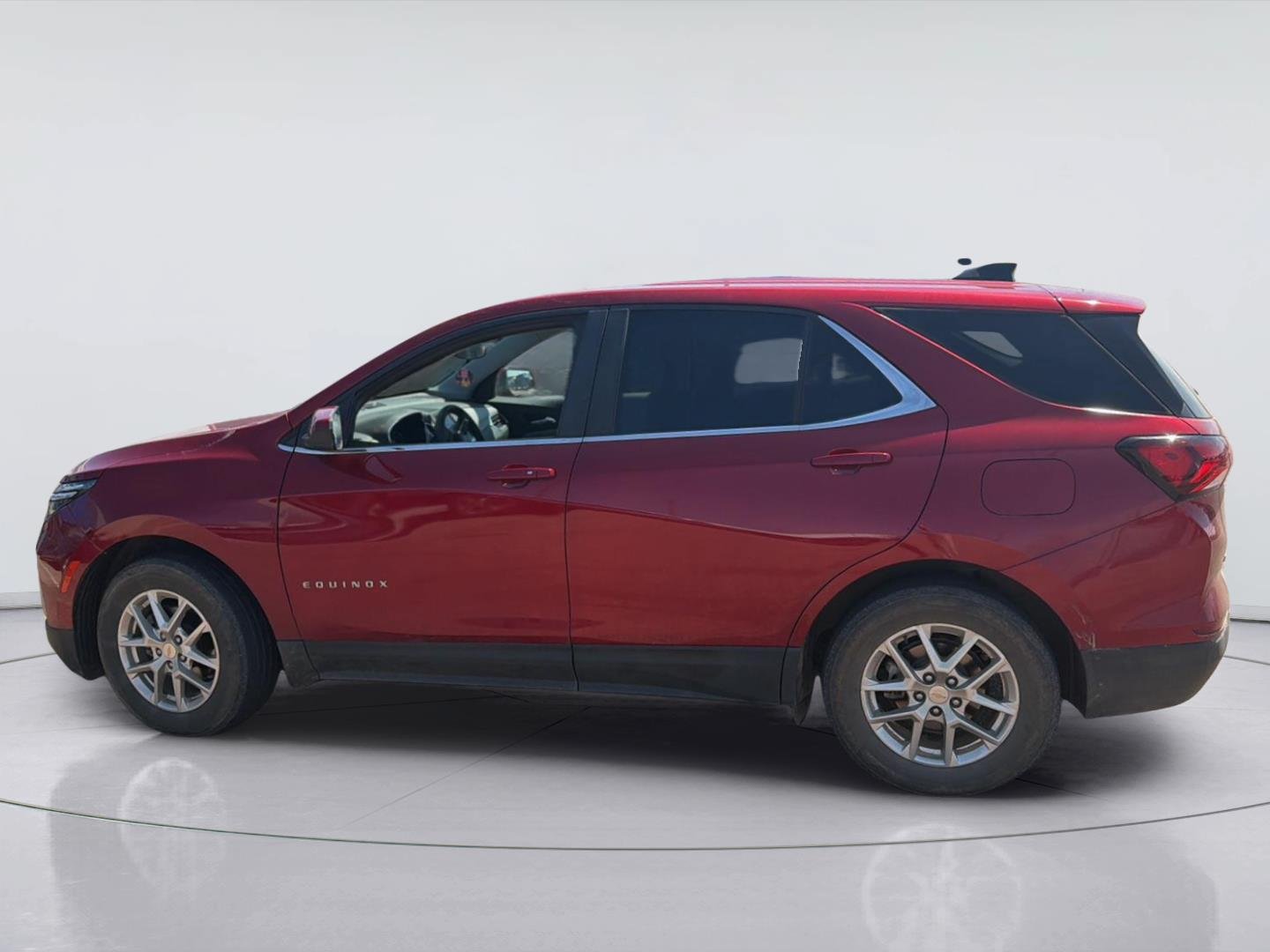 Used 2023 Chevrolet Equinox LT FWD image 5