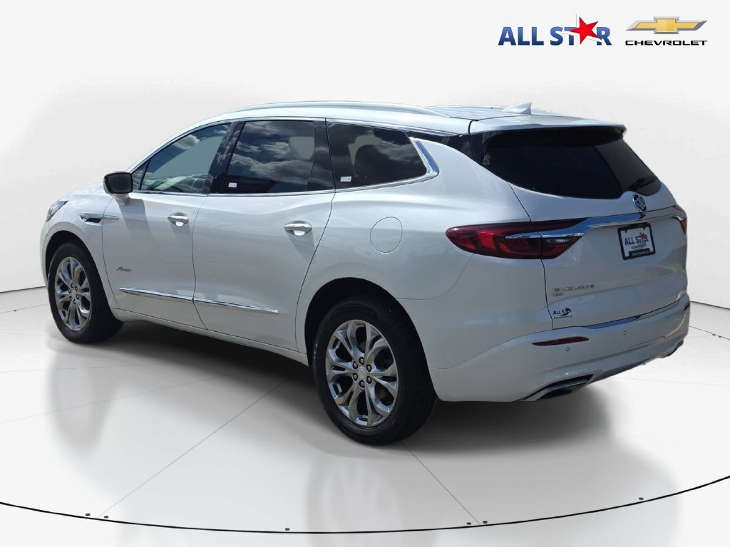 Used 2021 Buick Enclave Avenir w/ Avenir Technology Package AWD/4WD image 6