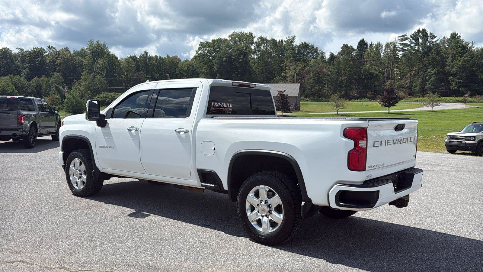 Used 2021 Chevrolet Silverado 2500 LTZ w/ Z71 Chrome Sport Edition AWD/4WD image 5