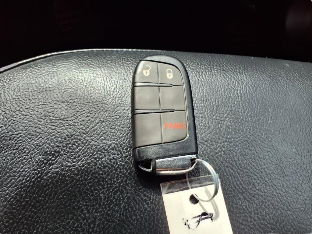 Used 2020 Jeep Compass Trailhawk image 10