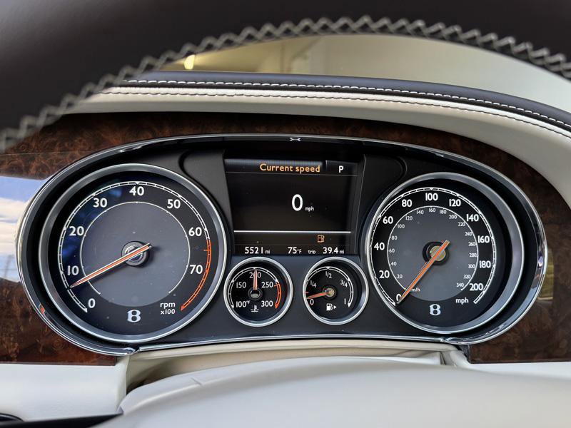 Used 2015 Bentley Flying Spur V8 AWD/4WD image 20