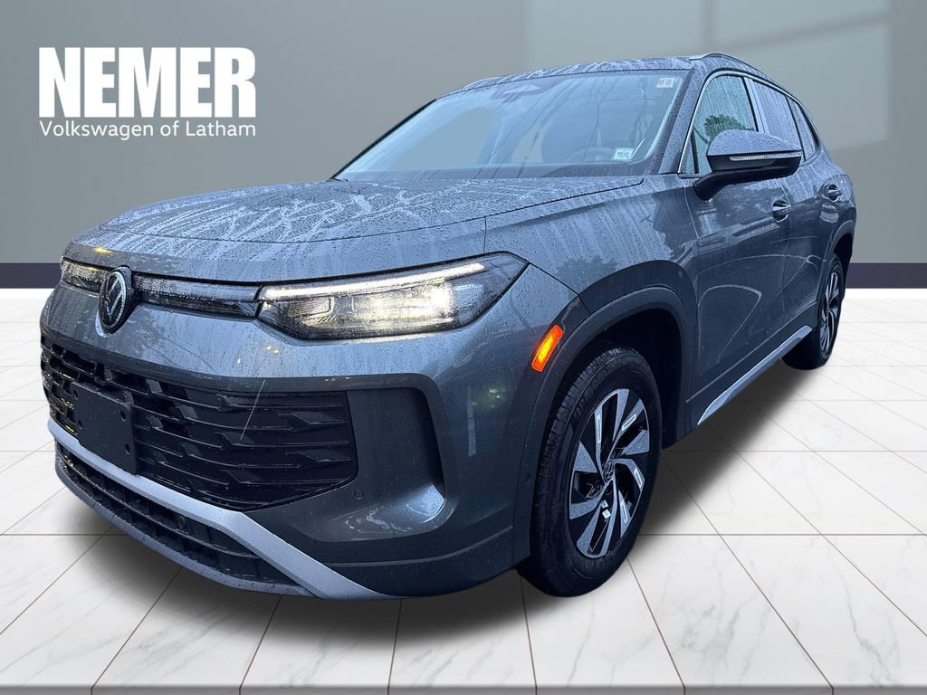 New 2025 Volkswagen Tiguan S image 1